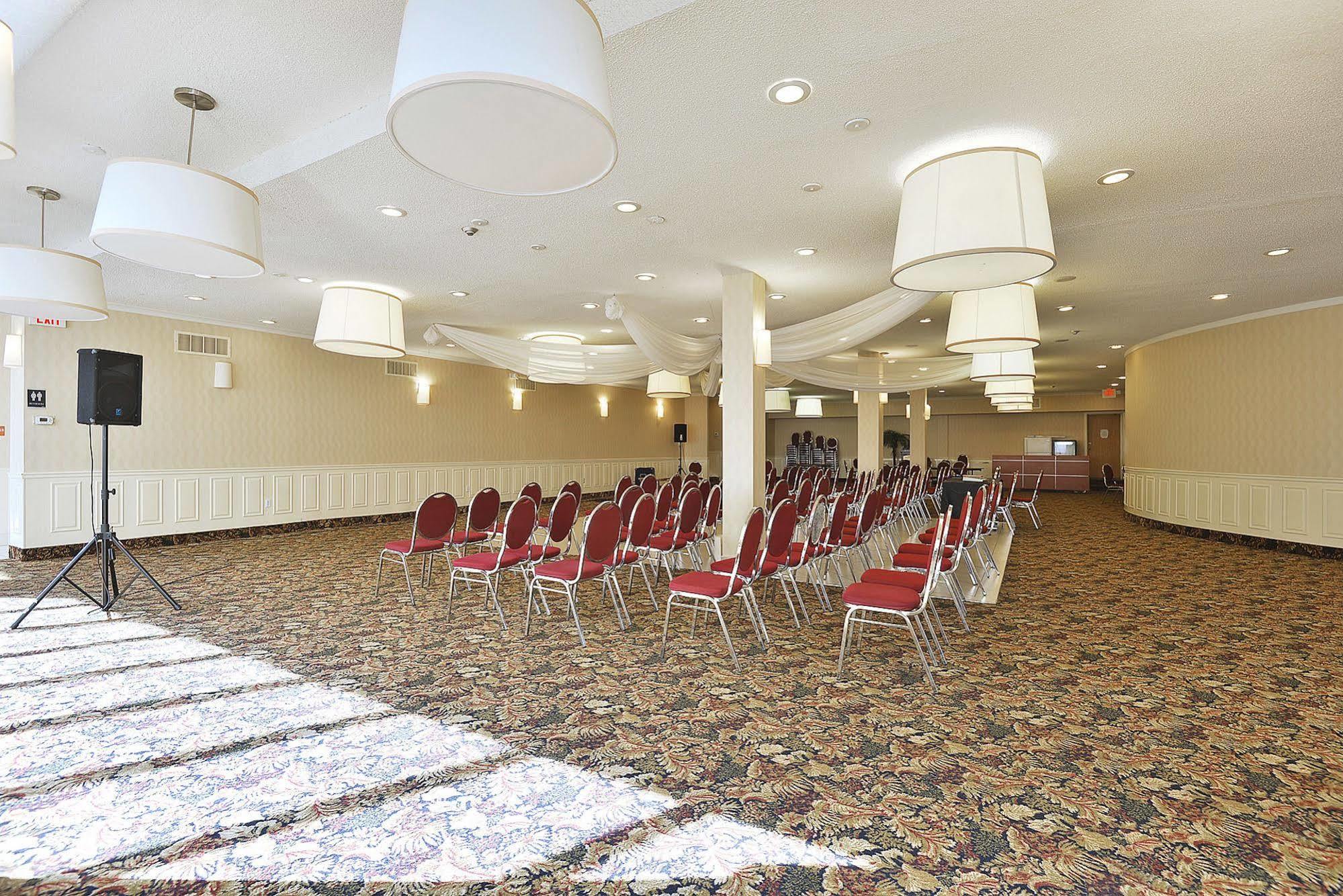 The Marigold Hotel Brampton Luaran gambar
